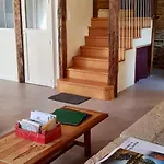 Vakantiehuis Maison De Ferme Renovee & Lumineuse - Renovated, Bright & Quiet Stone 20 Min From Rodez *