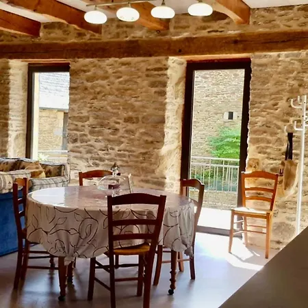 Maison De Ferme Renovee & Lumineuse - Renovated, Bright & Quiet Stone 20 Min From Rodez 別荘 Flavin