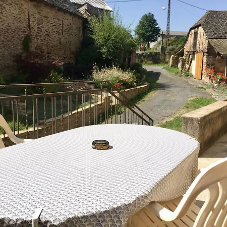 Maison De Ferme Renovee & Lumineuse - Renovated, Bright & Quiet Stone 20 Min From Rodez 別荘 *