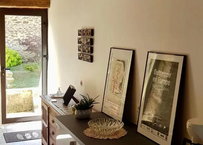 Maison De Ferme Renovee & Lumineuse - Renovated, Bright & Quiet Stone 20 Min From Rodez