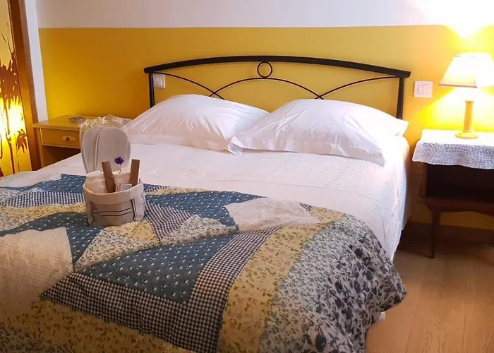 Maison De Ferme Renovee & Lumineuse - Renovated, Bright & Quiet Stone 20 Min From Rodez Ferienhaus