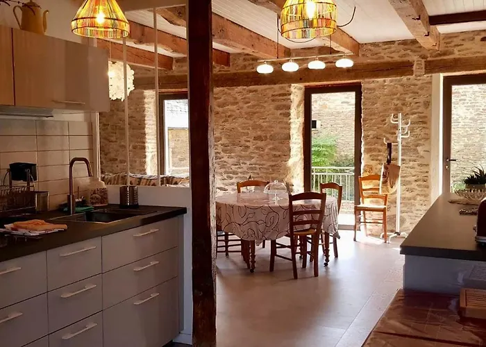 Maison De Ferme Renovee & Lumineuse - Renovated, Bright & Quiet Stone 20 Min From Rodez Ferienhaus Flavin
