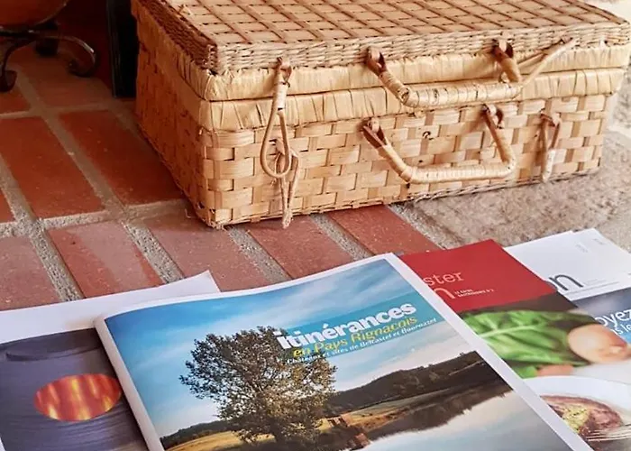 Maison De Ferme Renovee & Lumineuse - Renovated, Bright & Quiet Stone 20 Min From Rodez 別荘 *